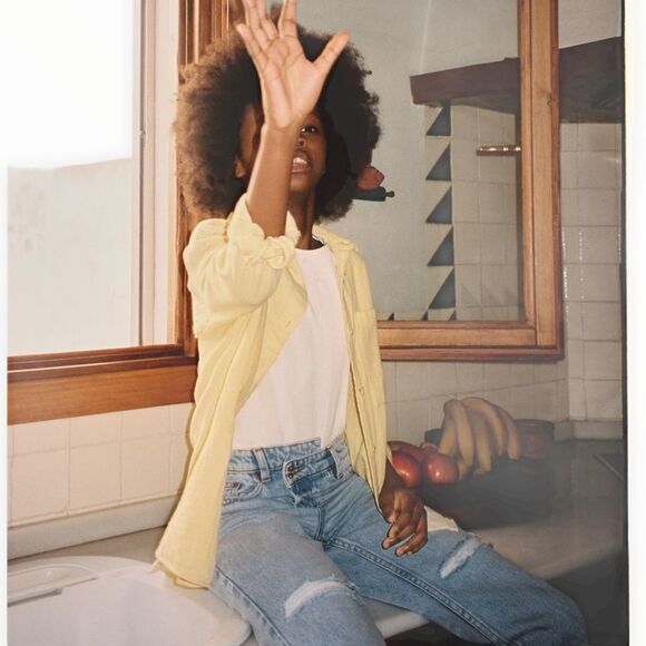 ZARA Kids | Vanilla | HIGH-LOW HEM TEXTURED SHIRT - Picture 5 of 6